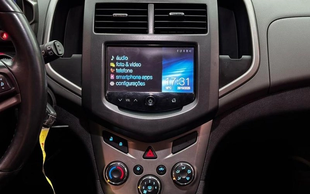 imagem-https://www.socarrao.com.br/sc-vehicle-images-prod/4472675/1793221300741-8609219_15_B_7f2d687de5.jpeg