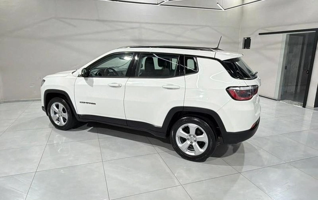 imagem-https://www.socarrao.com.br/sc-vehicle-images-prod/4472767/1793221831895-8616558_2_B_bba01263cd.jpeg