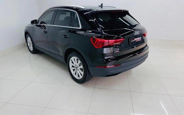 imagem-https://www.socarrao.com.br/sc-vehicle-images-prod/4472779/1793225146202-8616571_8_B_5c3e6b136f.jpeg