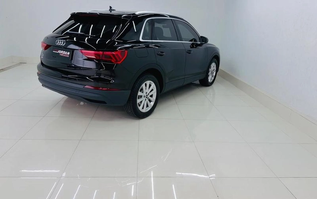 imagem-https://www.socarrao.com.br/sc-vehicle-images-prod/4472779/1793225146203-8616571_9_B_bf40d93b02.jpeg