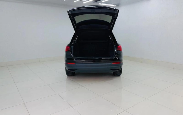 imagem-https://www.socarrao.com.br/sc-vehicle-images-prod/4472779/1793225146205-8616571_10_B_050da399f2.jpeg