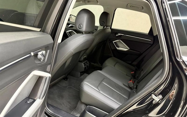 imagem-https://www.socarrao.com.br/sc-vehicle-images-prod/4472779/1793225146209-8616571_13_B_c8f05cc563.jpeg