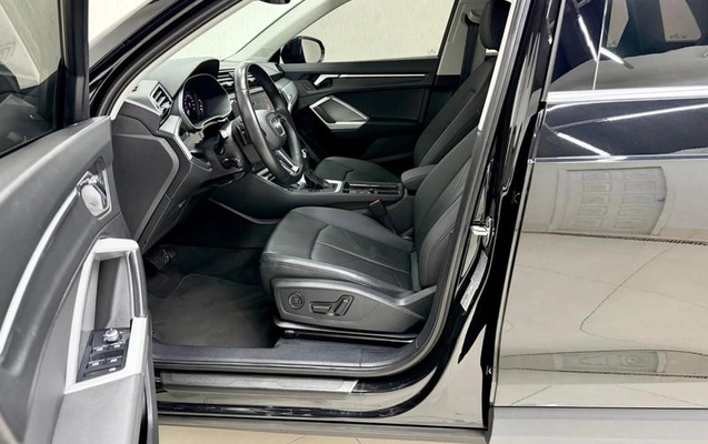 imagem-https://www.socarrao.com.br/sc-vehicle-images-prod/4472779/1793225146210-8616571_14_B_4c923ef435.jpeg
