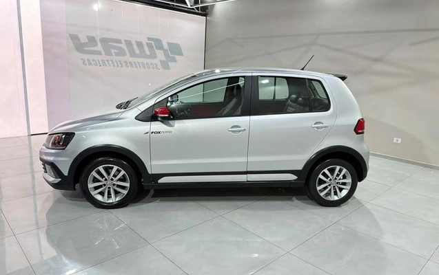imagem-https://www.socarrao.com.br/sc-vehicle-images-prod/4472817/1793222330883-8616597_16_B_9d8c15e792.jpeg