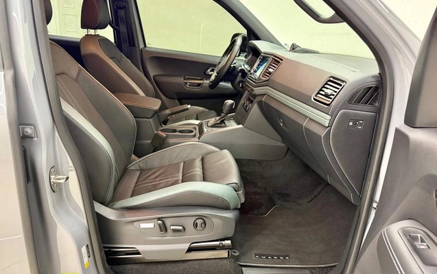 imagem-https://www.socarrao.com.br/sc-vehicle-images-prod/4472859/1793223036827-8616614_19_B_4d15ca1606.jpeg
