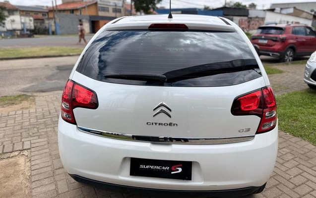 imagem-https://www.socarrao.com.br/sc-vehicle-images-prod/4472882/1793222938368-8613999_5_B_704fb18308.jpeg