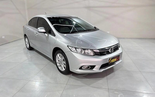 imagem-https://www.socarrao.com.br/sc-vehicle-images-prod/4472893/1793222991725-8616630_13_B_1db1092ebf.jpeg