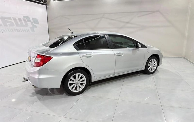 imagem-https://www.socarrao.com.br/sc-vehicle-images-prod/4472893/1793222991728-8616630_1_B_de2000124a.jpeg