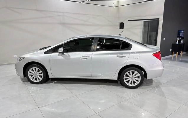 imagem-https://www.socarrao.com.br/sc-vehicle-images-prod/4472893/1793222991729-8616630_3_B_1cfed0ad5f.jpeg