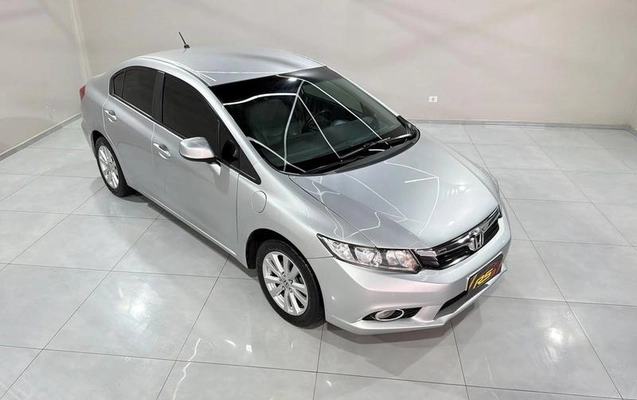 imagem-https://www.socarrao.com.br/sc-vehicle-images-prod/4472893/1793222991731-8616630_16_B_30910e0da2.jpeg