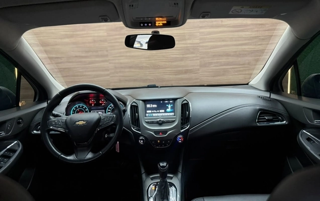 imagem-https://www.socarrao.com.br/sc-vehicle-images-prod/4472898/1793223106796-HpBglfESgCj7NAYlLt7YOT0wL2hPCpIL.jpg