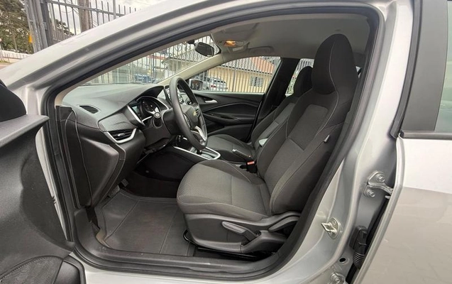 imagem-https://www.socarrao.com.br/sc-vehicle-images-prod/4472939/1793223273912-8583748_8_B_b7e6ef4cb9.jpeg