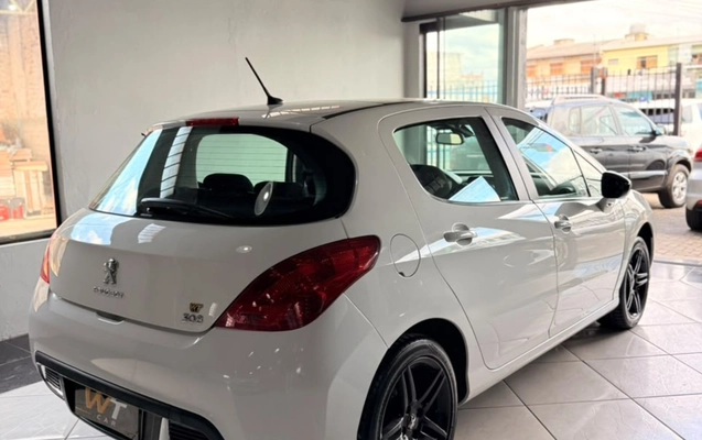 imagem-https://www.socarrao.com.br/sc-vehicle-images-prod/4472960/1793223430316-V2hhdHNBcHAgSW1hZ2UgMjAyNi0xMC0xNSBhdCAxMi40OC4zMy5qcGVn.jpeg
