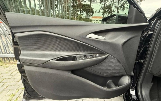 imagem-https://www.socarrao.com.br/sc-vehicle-images-prod/4472990/1793223717875-8584145_8_B_f3f9c6c795.jpeg