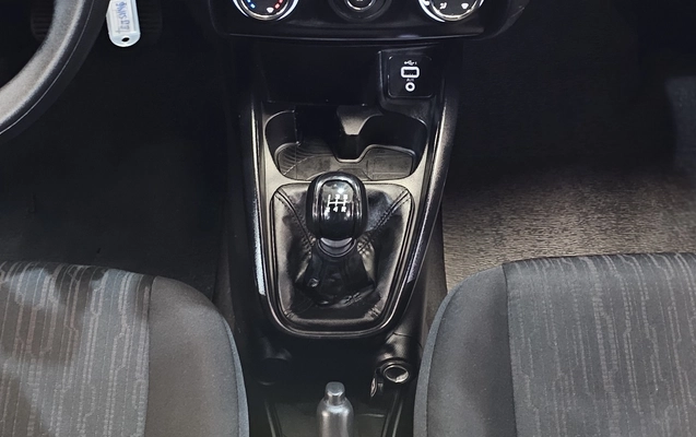 imagem-https://www.socarrao.com.br/sc-vehicle-images-prod/4473079/1793224525783-1_051102.jpg
