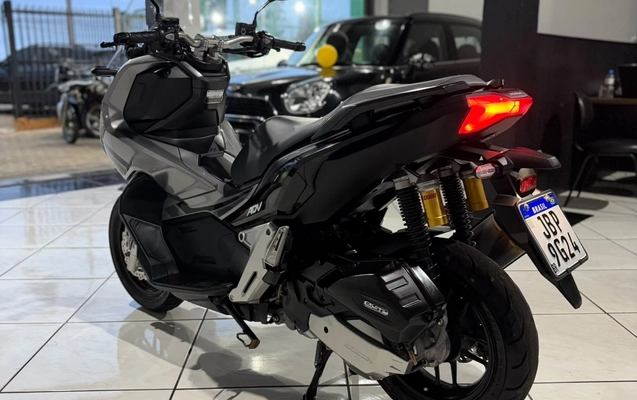 imagem-https://www.socarrao.com.br/sc-vehicle-images-prod/4473102/1793224767402-V2hhdHNBcHAgSW1hZ2UgMjAyNi0xMC0xNSBhdCAxMS41MC4zMi5qcGVn.jpeg