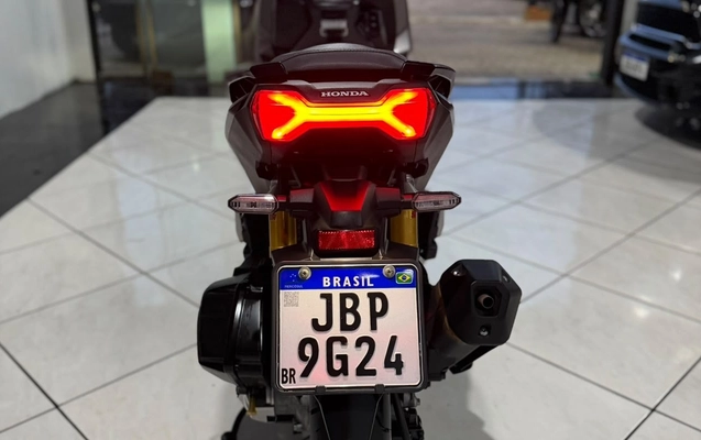 imagem-https://www.socarrao.com.br/sc-vehicle-images-prod/4473102/1793224767497-V2hhdHNBcHAgSW1hZ2UgMjAyNi0xMC0xNSBhdCAxMS41MC4zMiAoMSkuanBlZw.jpeg