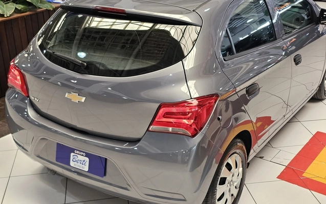 imagem-https://www.socarrao.com.br/sc-vehicle-images-prod/4473103/1793224776058-1_051150.jpg