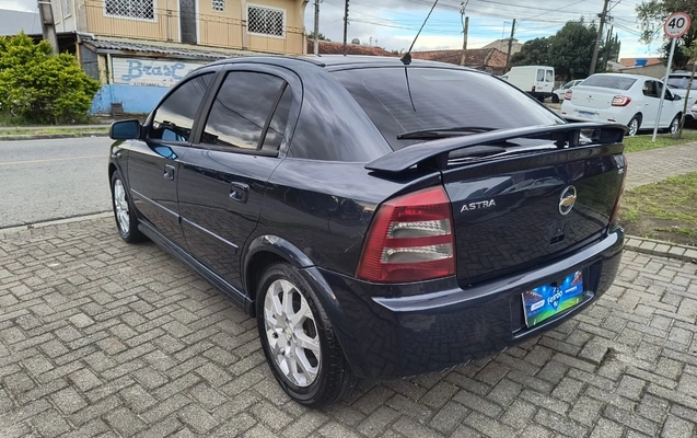 imagem-https://www.socarrao.com.br/sc-vehicle-images-prod/4473372/1793227247028-V2hhdHNBcHAgSW1hZ2UgMjAyNi0xMC0yOCBhdCAxOS4yNi40OS5qcGVn.jpeg