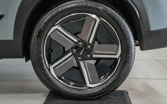 imagem-https://www.socarrao.com.br/sc-vehicle-images-prod/4473814/1793230968722-AlgbZO1VisGjStcd5G8x91Y7gCJLsTCR.jpg