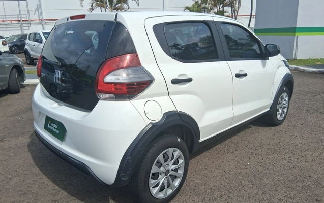 imagem-https://www.socarrao.com.br/sc-vehicle-images-prod/4475723/1793247120129-1_100717.jpg