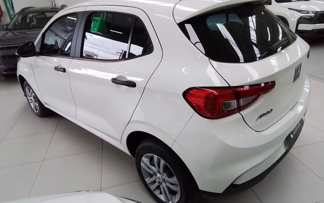 imagem-https://www.socarrao.com.br/sc-vehicle-images-prod/4475881/1793247358594-1_042001.jpg