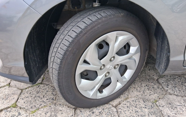 imagem-https://www.socarrao.com.br/sc-vehicle-images-prod/4477299/1793251733597-2_041149.jpg