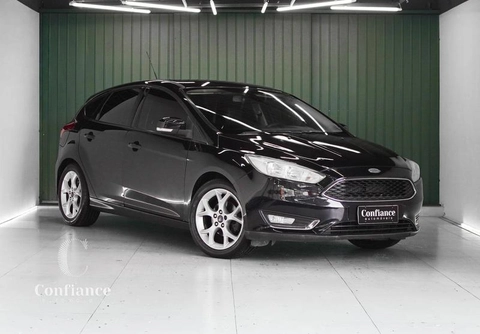 Ford Focus 2016 Preto — foto 1 de 3