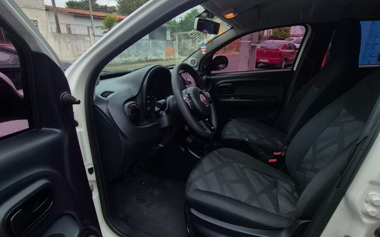 imagem-https://www.socarrao.com.br/sc-vehicle-images-prod/4477738/1793272214418-V2hhdHNBcHAgSW1hZ2UgMjAyNi0xMC0yOSBhdCAwNy41Mi4yMiAoMSkuanBlZw.jpeg