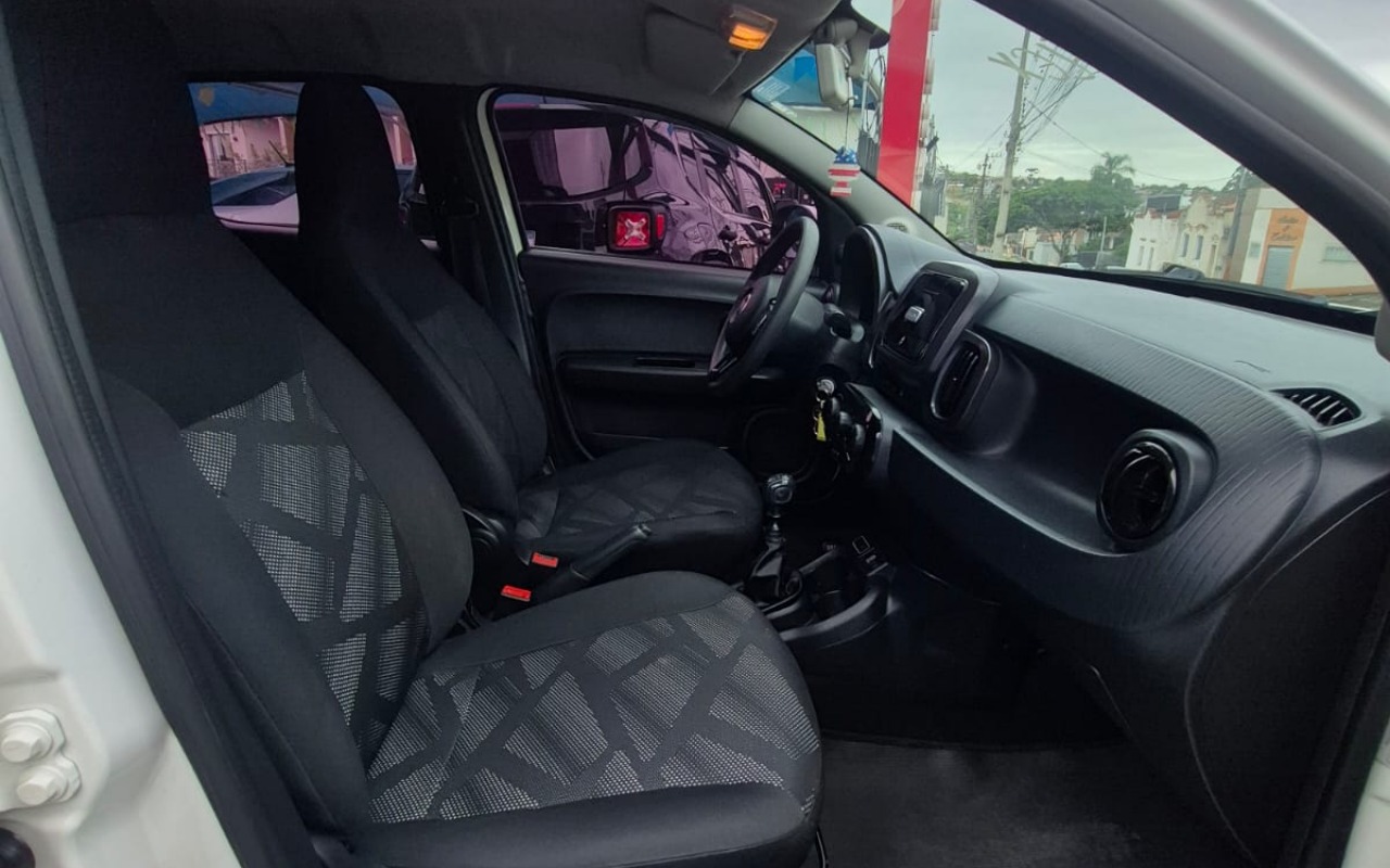 imagem-https://www.socarrao.com.br/sc-vehicle-images-prod/4477738/1793272214539-V2hhdHNBcHAgSW1hZ2UgMjAyNi0xMC0yOSBhdCAwNy41Mi4yMyAoMSkuanBlZw.jpeg