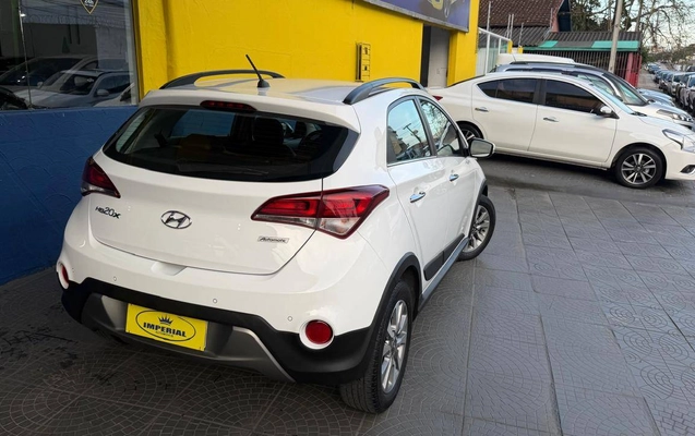 imagem-https://www.socarrao.com.br/sc-vehicle-images-prod/4477743/1793274201403-4f7b9c3a35484adfa94a02828c83a663_1793272923996.jpg