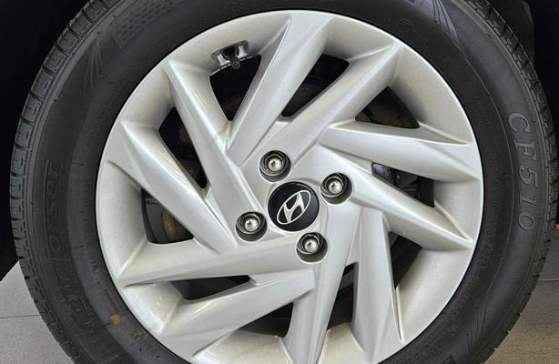 imagem-https://www.socarrao.com.br/sc-vehicle-images-prod/4477756/1793274123022-8616475_0_B_fb03945d9d.jpeg