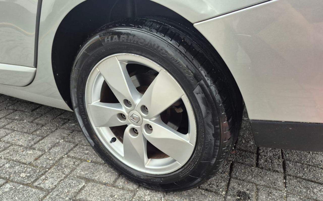 imagem-https://www.socarrao.com.br/sc-vehicle-images-prod/4477757/1793274168855-V2hhdHNBcHAgSW1hZ2UgMjAyNi0xMC0yOSBhdCAwOC4wMy41NCAoMSkuanBlZw.jpeg