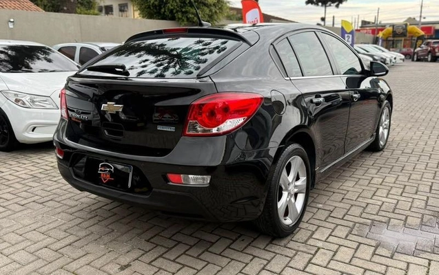 imagem-https://www.socarrao.com.br/sc-vehicle-images-prod/4477924/1793277042788-8568900_12_B_c7c0683f57.jpeg