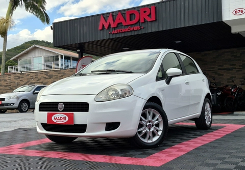 Fiat Punto 2012 Branco — foto 1 de 3