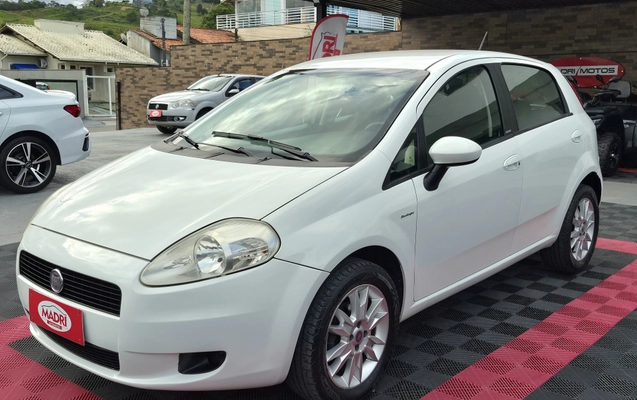 imagem-https://www.socarrao.com.br/sc-vehicle-images-prod/4478093/1793277867382-003_06868480c90d0610bde0685103884031.jpg