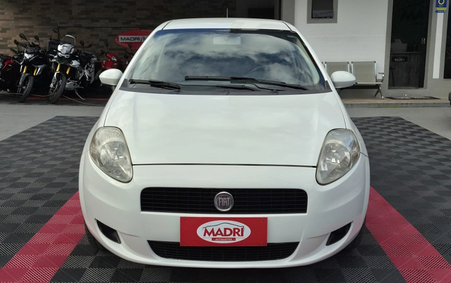 imagem-https://www.socarrao.com.br/sc-vehicle-images-prod/4478093/1793277867384-003_23e687ada647b84c35a227ade255bdda.jpg