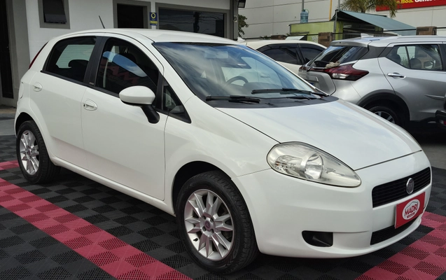 imagem-https://www.socarrao.com.br/sc-vehicle-images-prod/4478093/1793277867386-003_131b002d32ad5f72591fe726ad43aa40.jpg