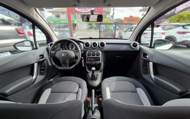 imagem-https://www.socarrao.com.br/sc-vehicle-images-prod/4478138/1793278394765-003_d2410d886b27d6a1df777446bd64c621.jpg