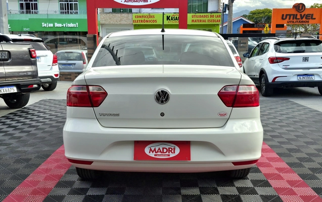 imagem-https://www.socarrao.com.br/sc-vehicle-images-prod/4478212/1793278769577-003_b7eb0da159b76fa5cd42d7c43f82dc6b.jpg