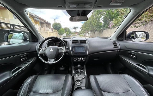 imagem-https://www.socarrao.com.br/sc-vehicle-images-prod/4478265/1793279348020-8617270_7_B_7a9ceed204.jpeg