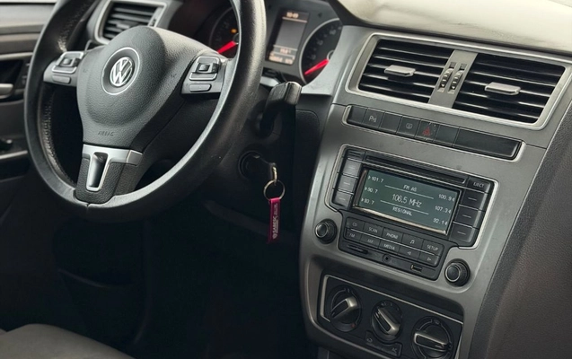 imagem-https://www.socarrao.com.br/sc-vehicle-images-prod/4478293/1793279500097-gb-649bf5c.jpeg