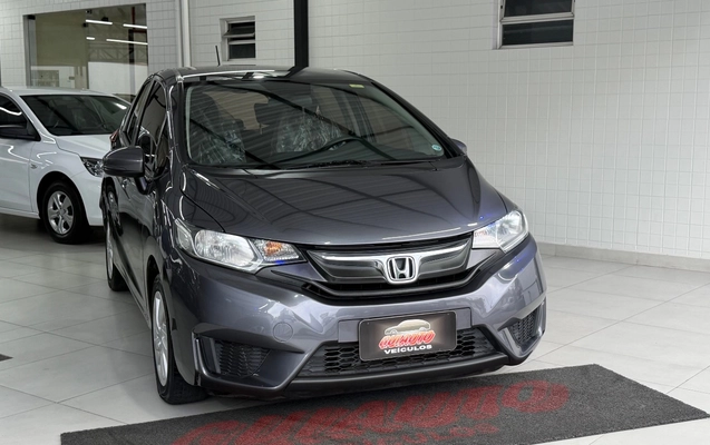 imagem-https://www.socarrao.com.br/sc-vehicle-images-prod/4478298/1793279511571-SU1HXzc3MDkuanBlZw.jpeg