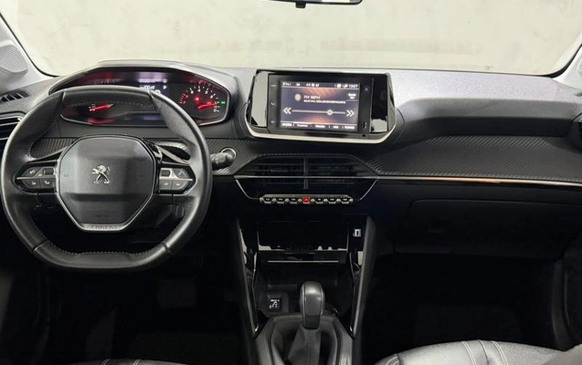 imagem-https://www.socarrao.com.br/sc-vehicle-images-prod/4478389/1793290070193-8617420_16_B_17a9c5bb43.jpeg
