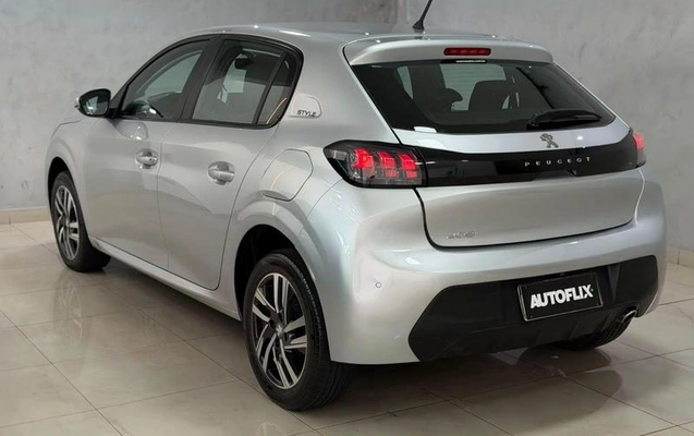 imagem-https://www.socarrao.com.br/sc-vehicle-images-prod/4478389/1793290070206-8617420_7_B_6f47ead6db.jpeg