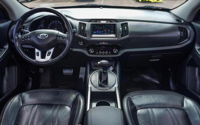 imagem-https://www.socarrao.com.br/sc-vehicle-images-prod/4478521/1793281366861-8600549_25_B_7ec1a27638.jpeg
