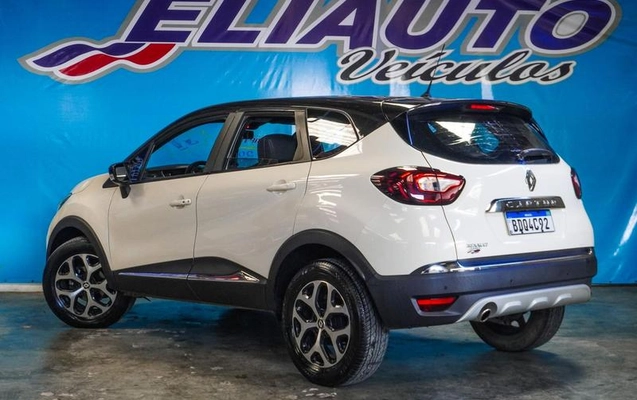 imagem-https://www.socarrao.com.br/sc-vehicle-images-prod/4478561/1793281643453-8589862_7_B_ba15863d1c.jpeg