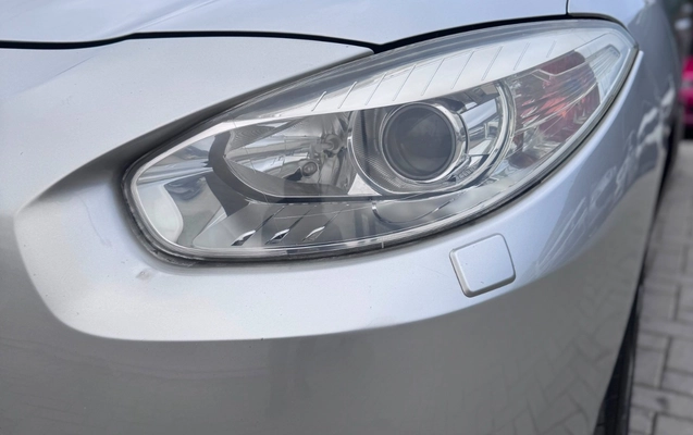 imagem-https://www.socarrao.com.br/sc-vehicle-images-prod/4478673/1793282350541-SU1HLTIwMjYxMDI3LVdBMDAzNy5qcGc.jpg