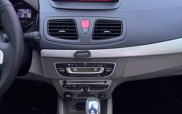 imagem-https://www.socarrao.com.br/sc-vehicle-images-prod/4478673/1793282350695-SU1HLTIwMjYxMDI3LVdBMDA0My5qcGc.jpg