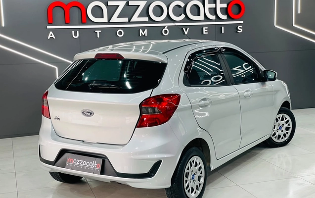 imagem-https://www.socarrao.com.br/sc-vehicle-images-prod/4478684/1793282430478-003_a793c615b4110ef71fc3d71b251e0a53.jpg